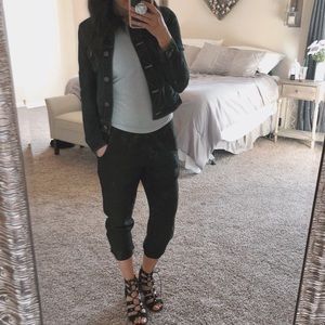 Black GAP Joggers XS